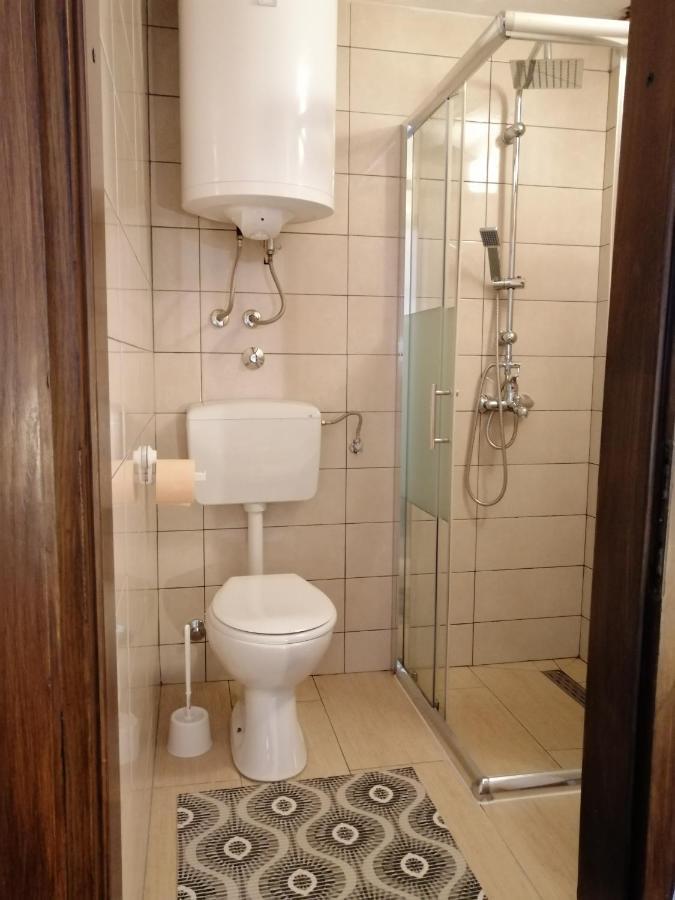 Studio Apartman Nona Angela-Valun 茨雷斯 外观 照片